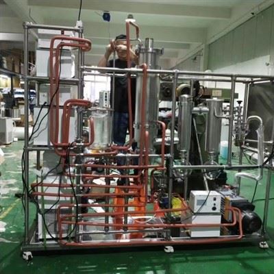 단거리 증류: 진화와 응용